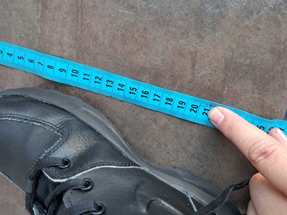 детски ботуши,зимни обувки,боти,апрески,Nike номер32 за момче