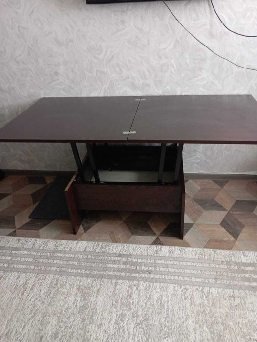 Стол раскладной можно делать журнальным