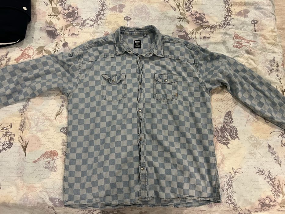 Лот мъжки ризи XL с подарък