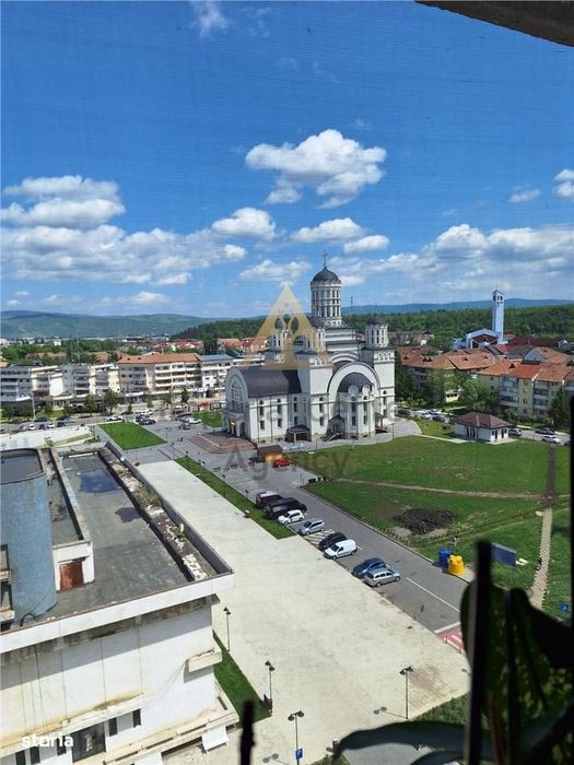 DE VANZARE IN EXCLUSIVITATE  – apartament cu 3 camere, vedere superb?