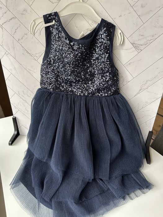 Рокля за момиче 110 размер