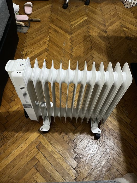 Calorifer electric pe baza de ulei VORTEX vo4222