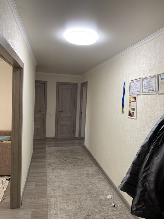 Срочная продажа!! Продам 3-х на Крылова!