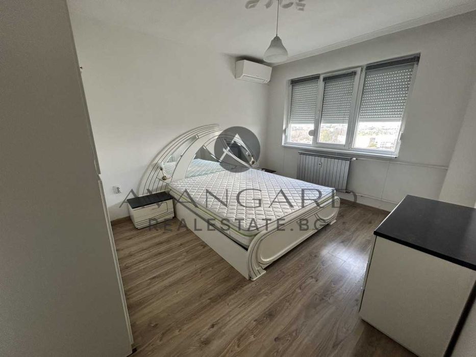Продава се Тристаен апартамент в Пловдив, Кършияка - 85 кв.м за 1320 €/кв.м - Снимка #3