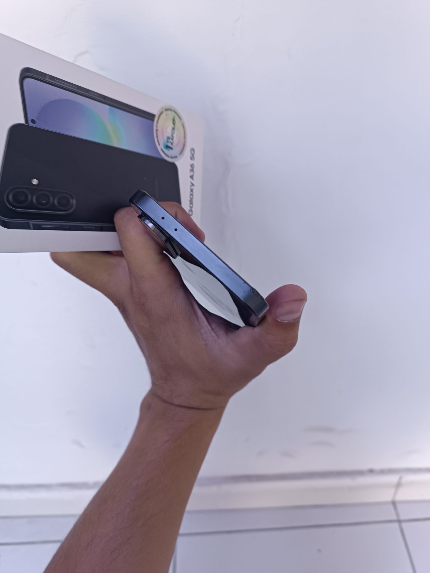 Samsung a36 8/128gb aybi yoq toza telfon