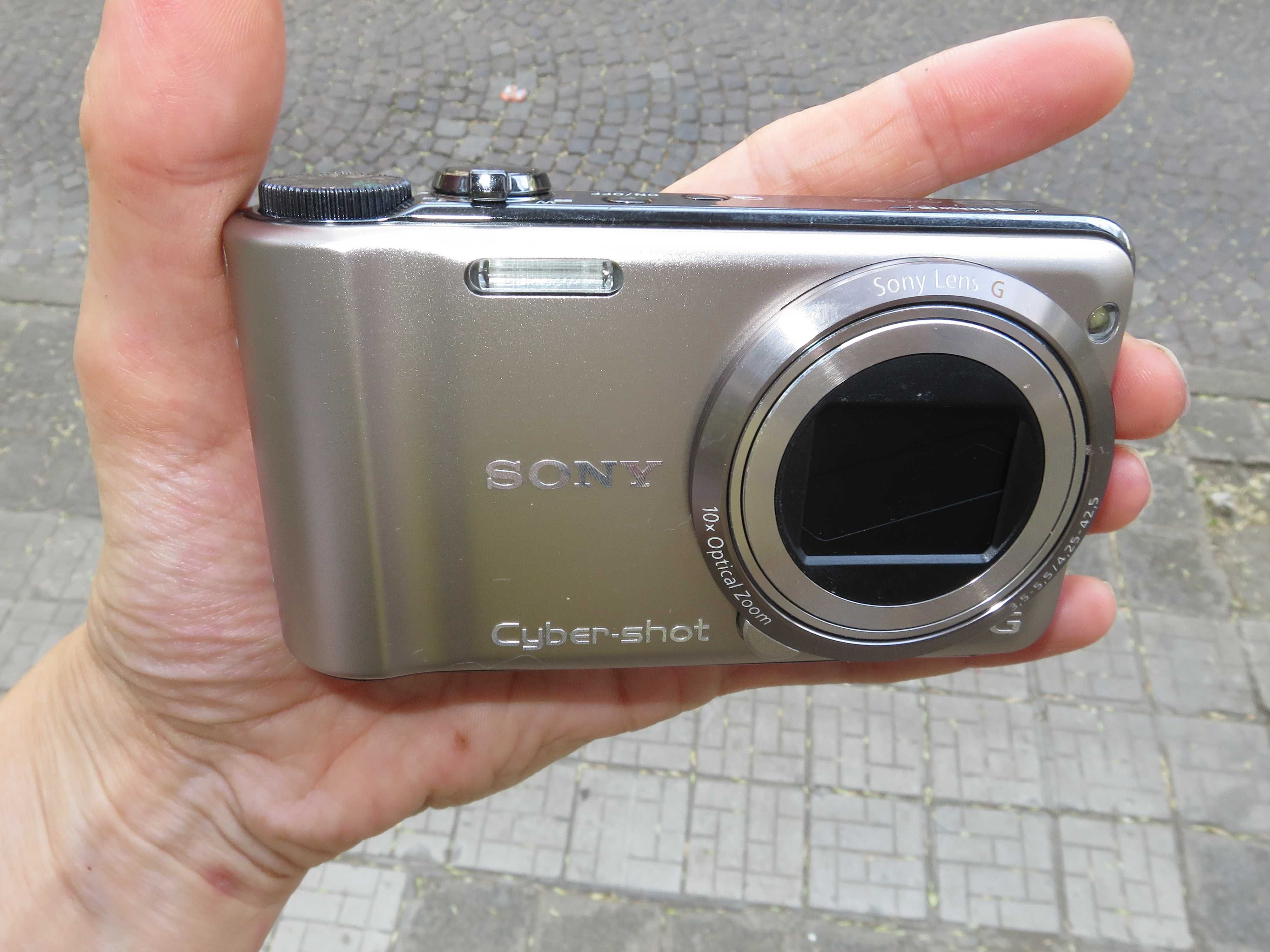 Компактен дигитален фотоапарат Sony Cyber-shot DSC-HX5