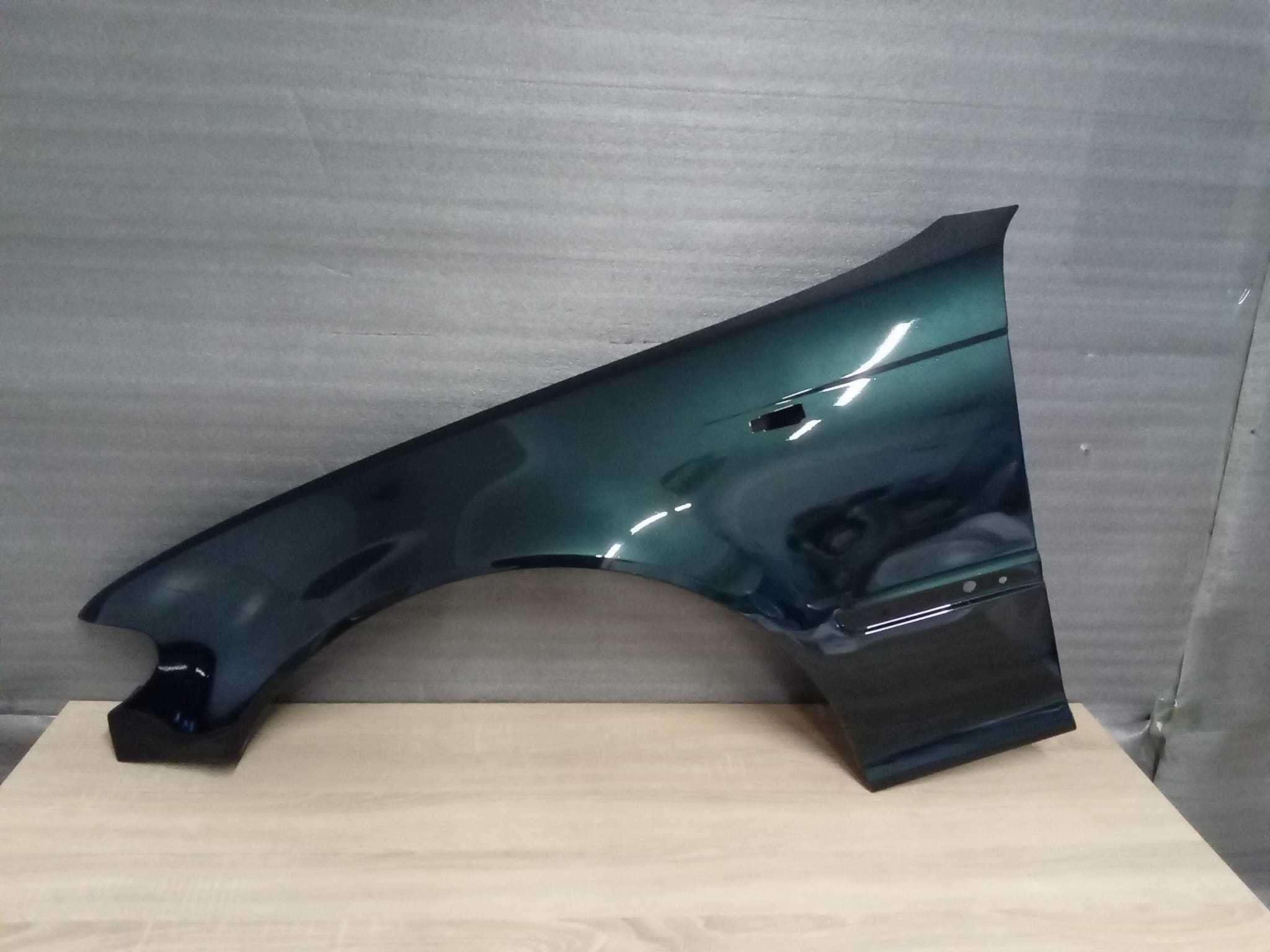 Aripa Fata Stanga BMW E46 FSL An 2002-2005 (Verde)