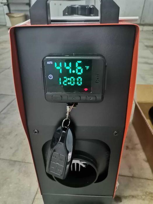 Продавам суха дизелова печка на12/24 волта