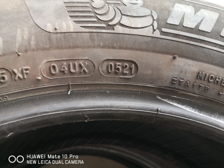 235 60 18 цола гуми като нови Michelin dot21  22