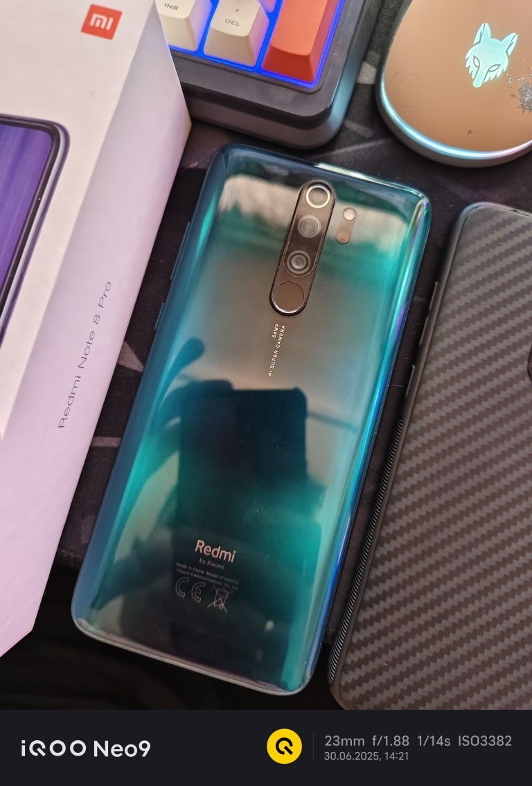 Обменяю redmi note 8 pro 128gb