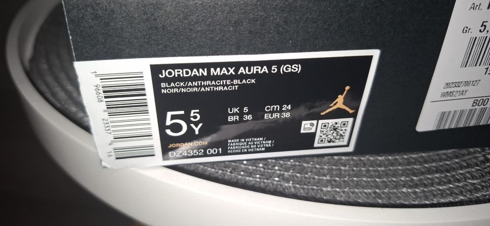 Кецове Nike Jordan Aura 5