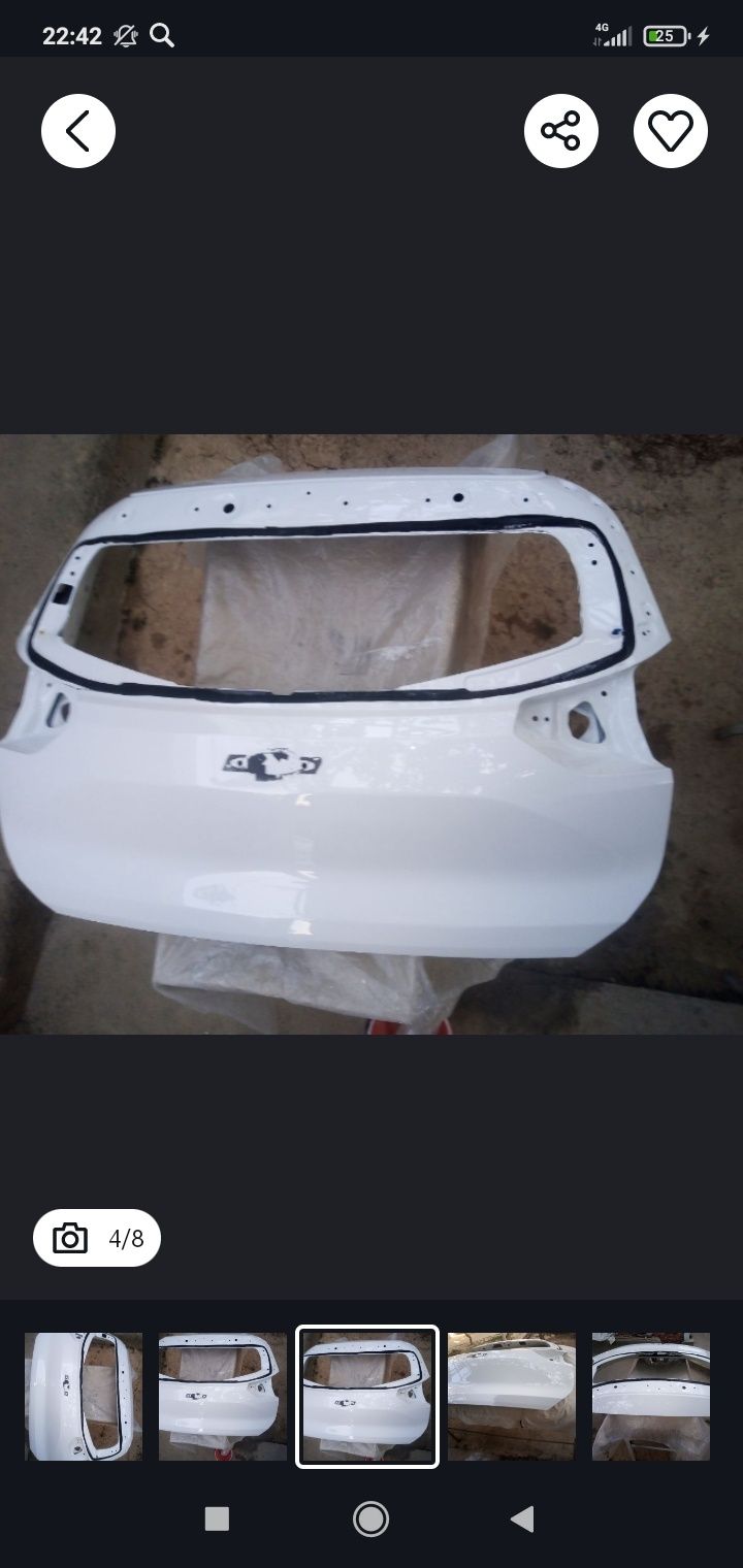 Bagajnik eshigi trekker 300 $