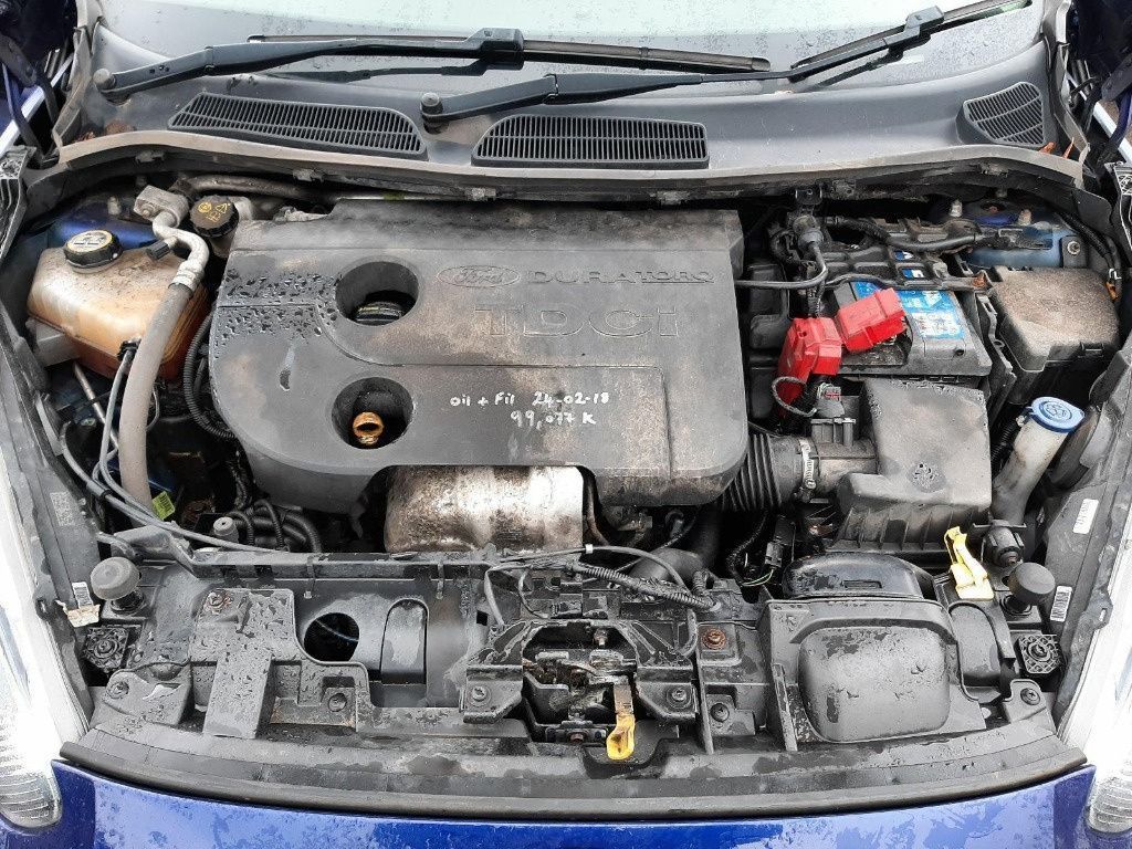 Far stanga Ford Fiesta 6 2014 Hatchback 1.5 SOHC DI