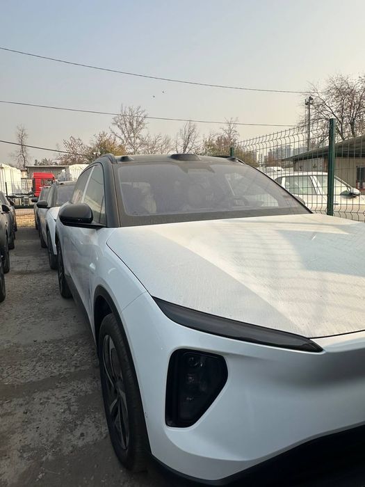 NIO kompaniyasiga qarashli EL 6 model