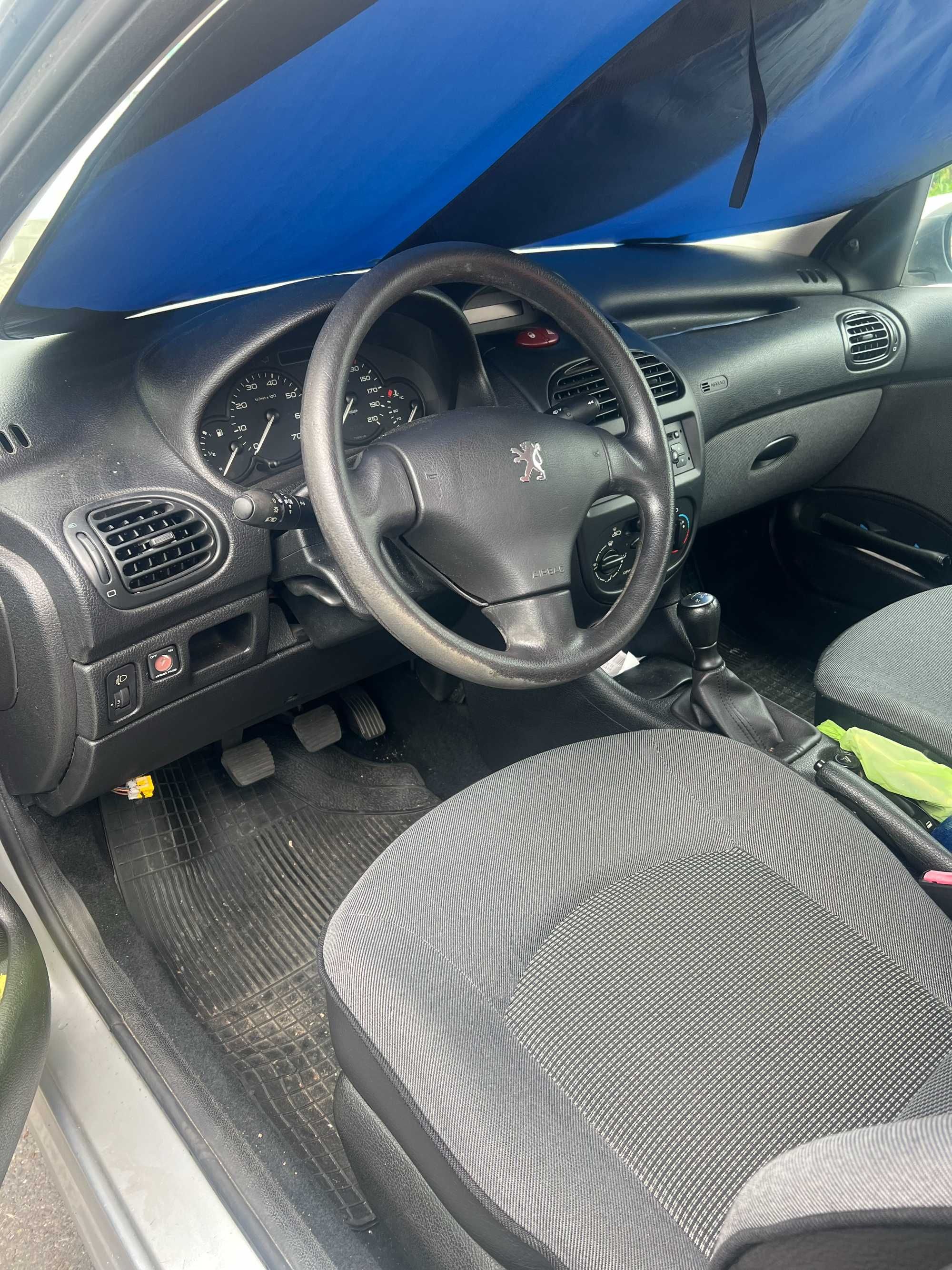 Autoturism peugeot 206-fabricație 2007