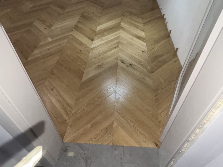 Montaj parchet,raschetat,lacuit și plinte - calintate garantată!