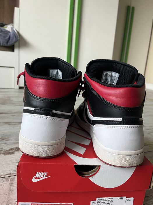 Jordan 1 mid red and white