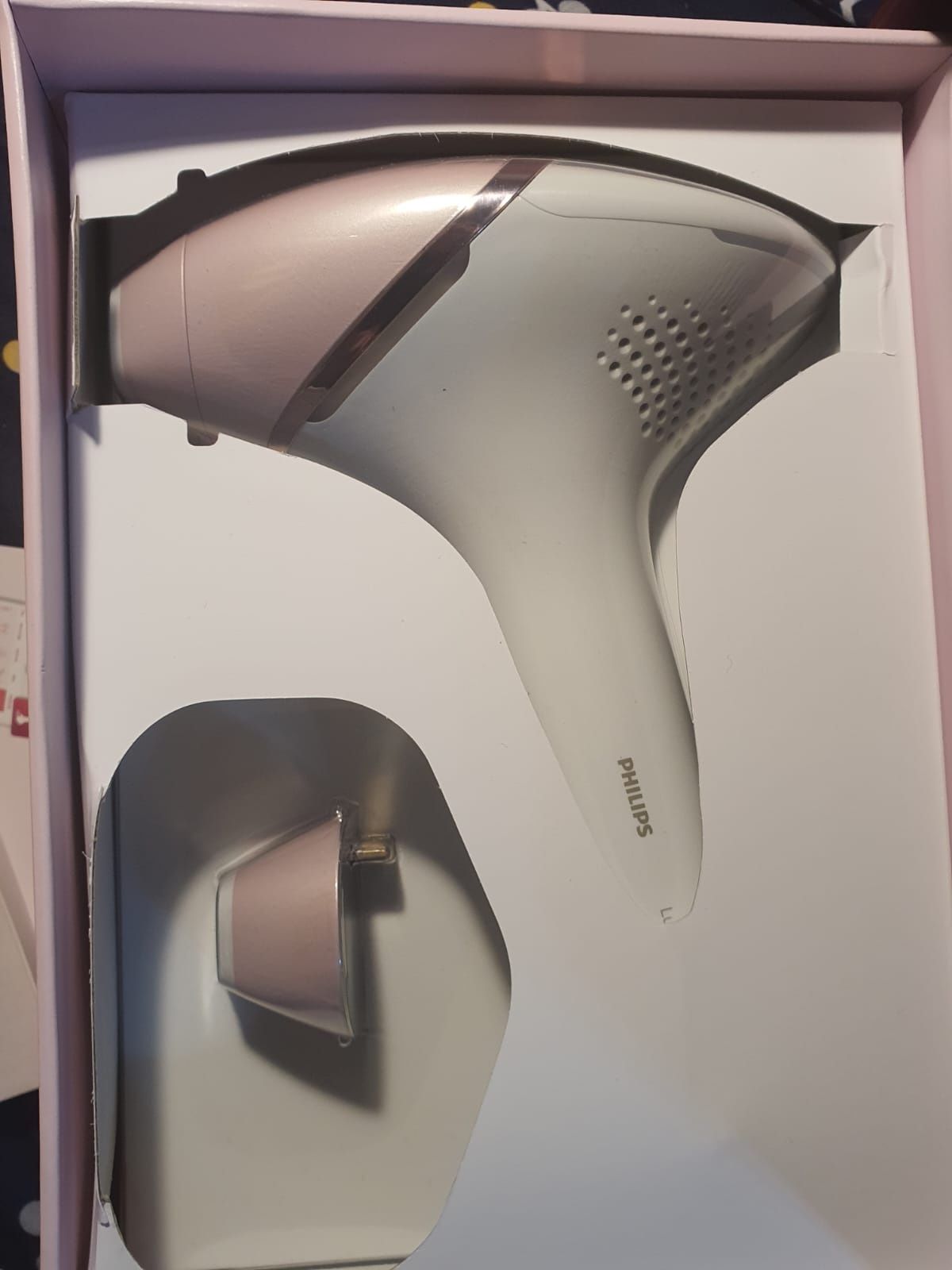 Epilator Philips lumea prestige BRI950