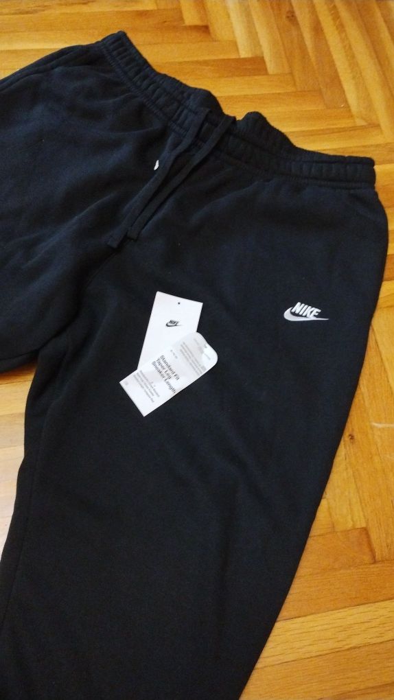 Nike fleece 100% оригинално Ново долнище 3XL