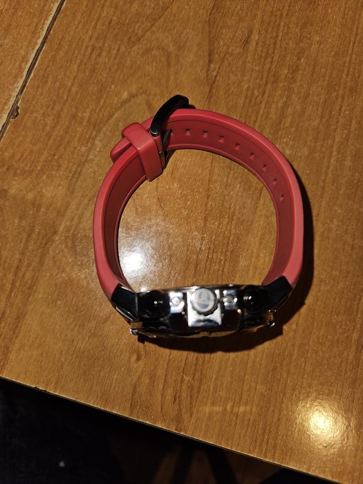 Часовник Sergio Tacchini