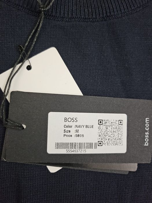 Pulovăr Boss albastru superb.