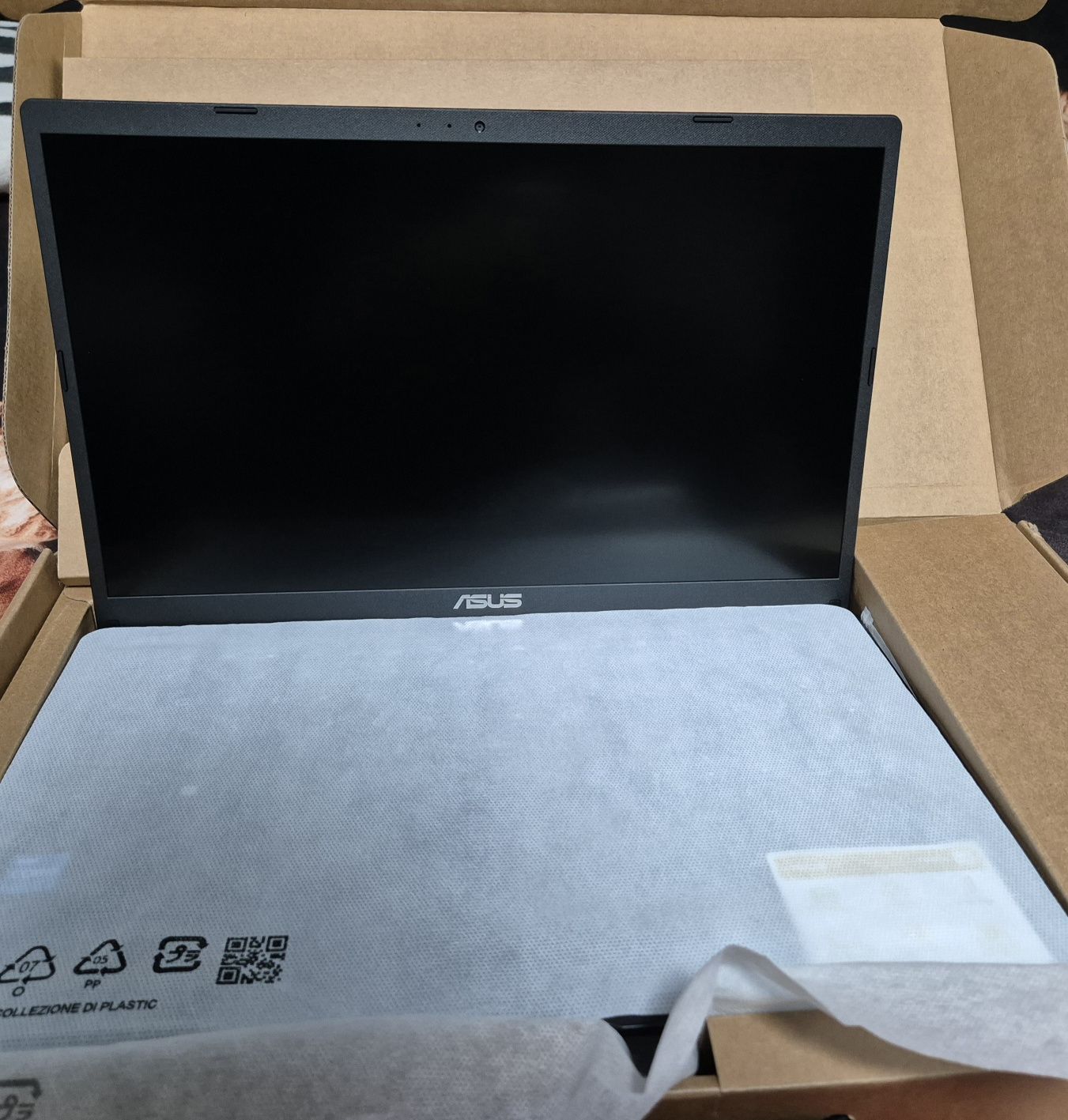 Laptop Asus Vivobook