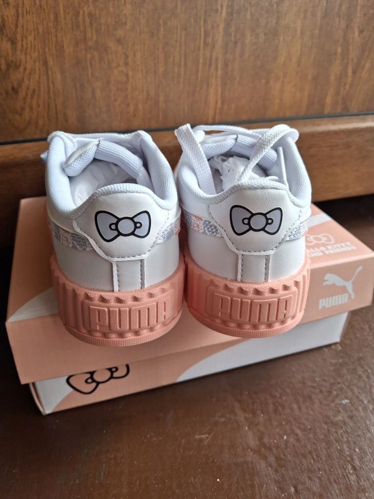 Маратонки за момиче PUMA