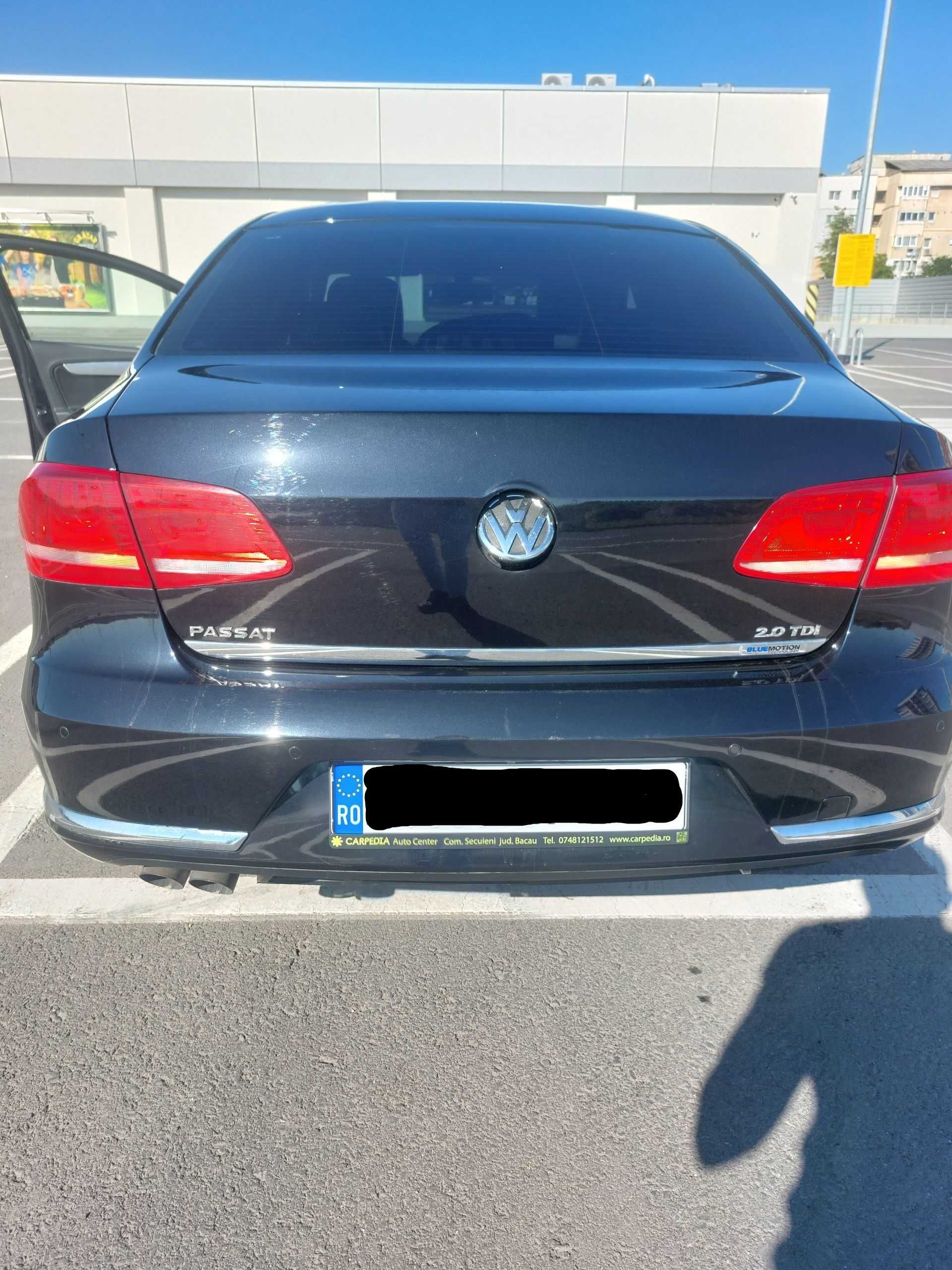 VW Passat B7, 2012, Highline, Bi-Xenon, Alcantara, Navigatie, Camera