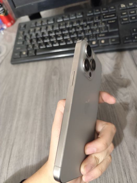 Iphone 15 pro max 256 gb natural svet