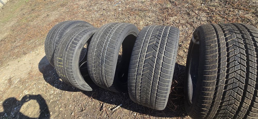 Anvelope iarna Pirelli Scorpion 295 40 21