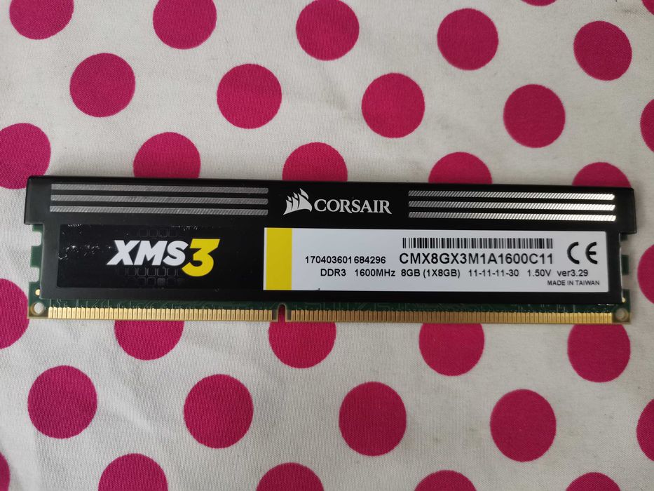 Memorie Ram Corsair XMS3 8 GB (1 X 8 GB) 1600Mhz.