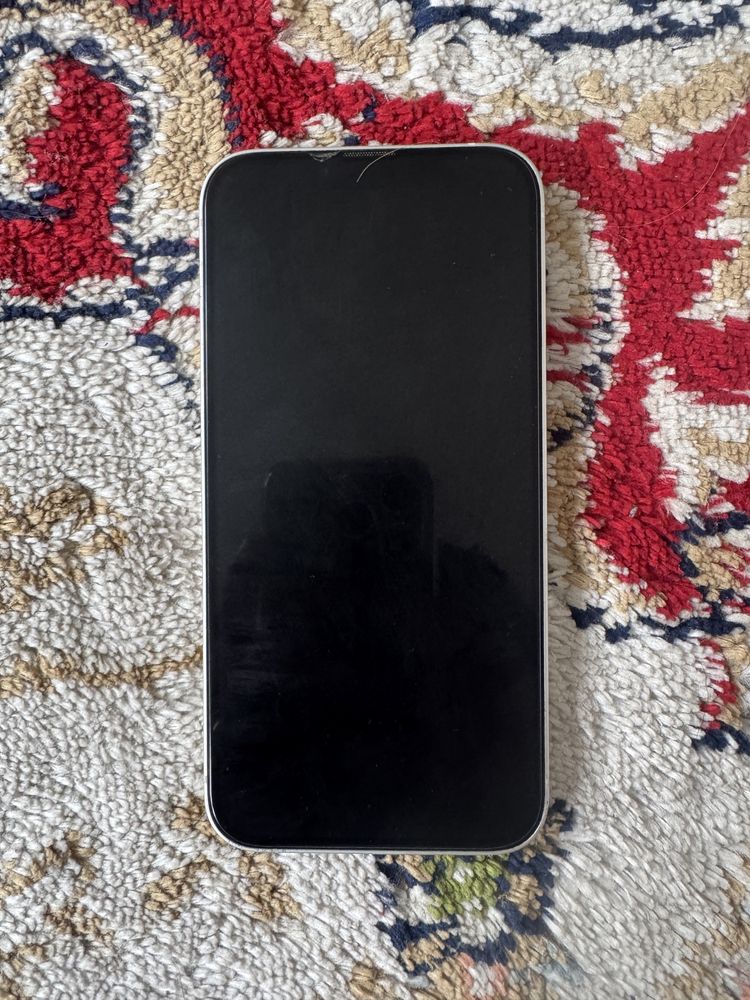 Iphone 13 белого цвета