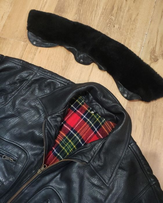 Geaca bomber din piele mărimea 52  L /XL