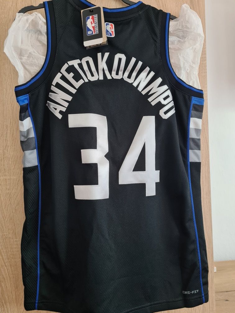 Maillot NBA Giannis Milwaukke Bucks Nike Select MVP / Black
DH8058-010