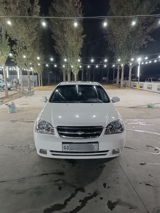 Lacetti 1.8 avtomat sotiladi, 2009 yil
