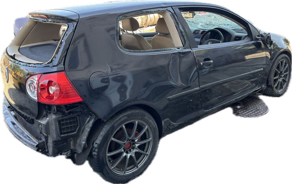 Vw Golf 5 2.0 TDi *BKD* Голф 5 2.0 ТДи на-части!