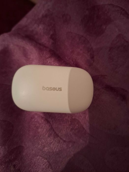 Слушалки почти неизползвани закупени за 50лв