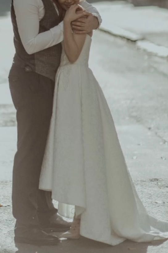 Свадебное платье белое выпускное платье