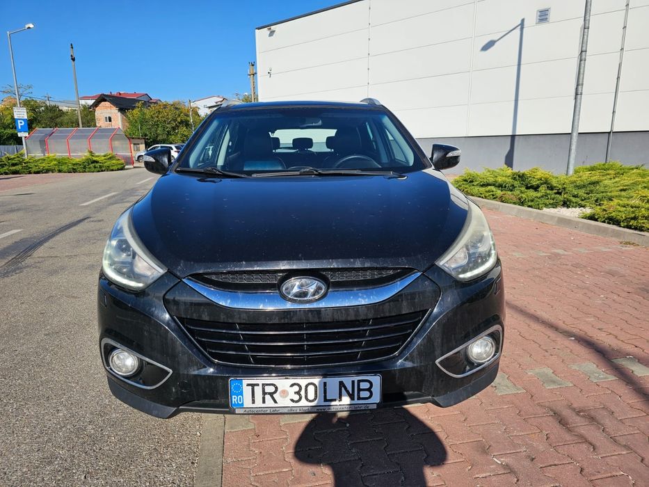 Vand Hyundai IX 35
Hyundai ix35 2.0 CRDi 184 CP 4x4 Automat – 2015, Pa