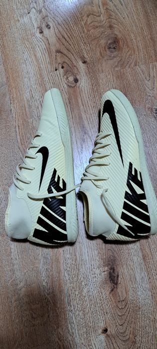 Футболни обувки Найк (nike) 43 номер