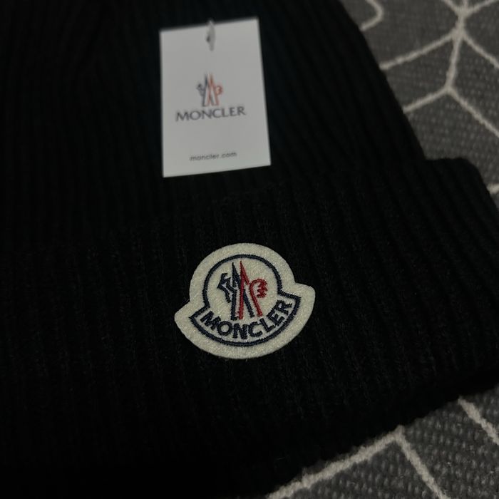 Caciula/Fes Moncler