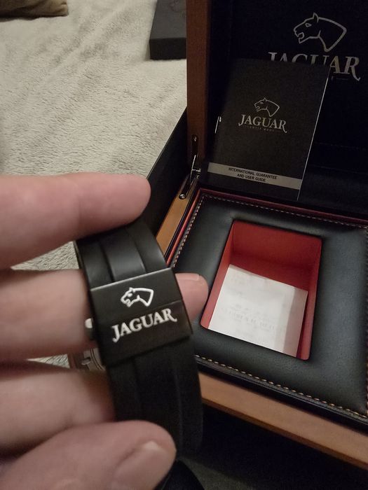 Часовник Jaguar ЧИСТО НОВ!!! Бартер