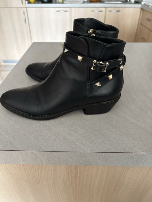 Боти Valentino Garavani