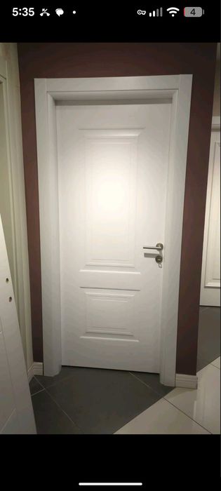 Интериорни врати на склад в София