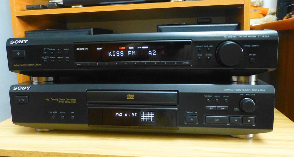 CD player si tuner Sony