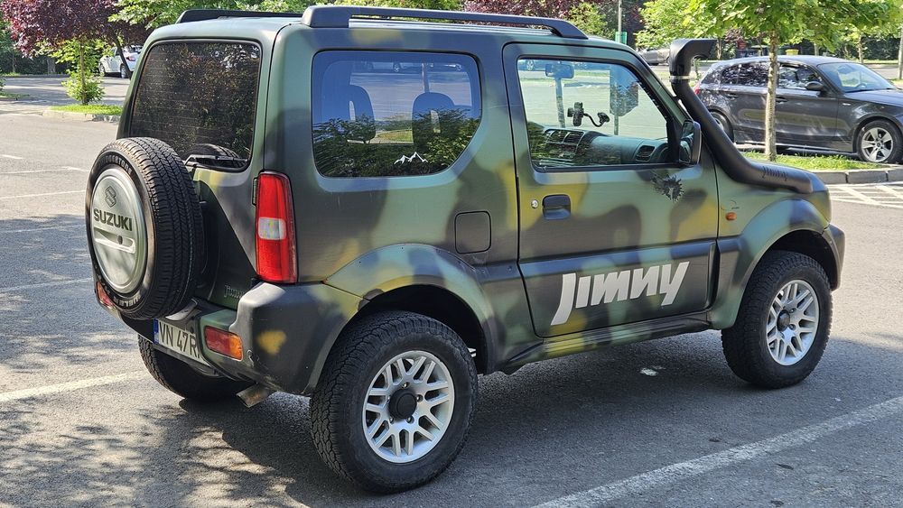 * Suzuki Jimny *