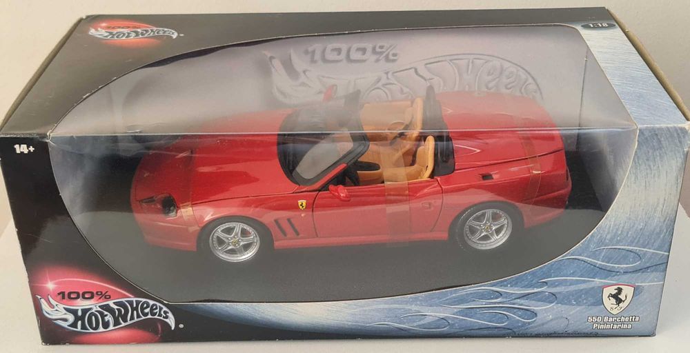 Ferrari 550 Barchetta Pininfarina HotWheels 1.18 Silver Series