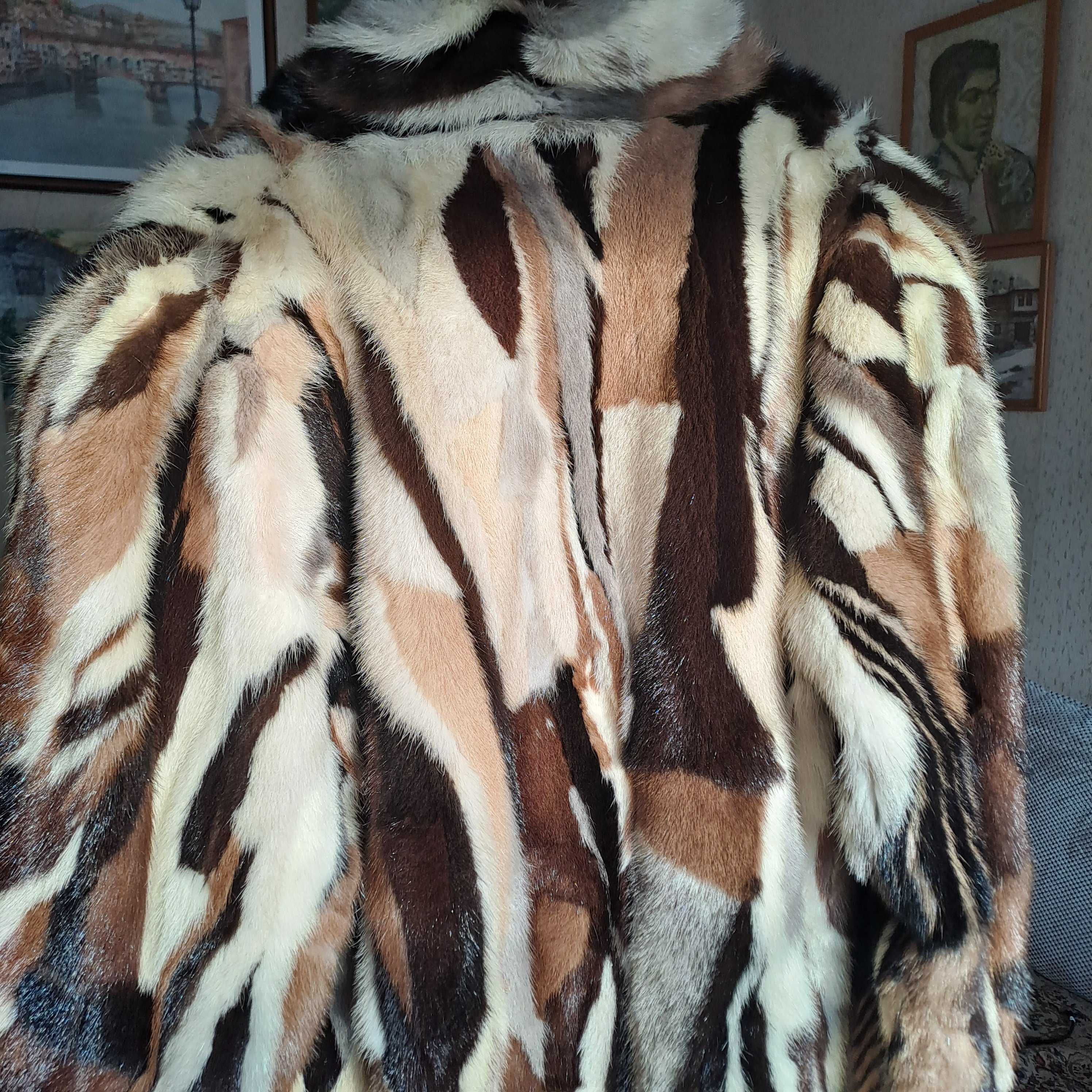 Дамско палто от норки