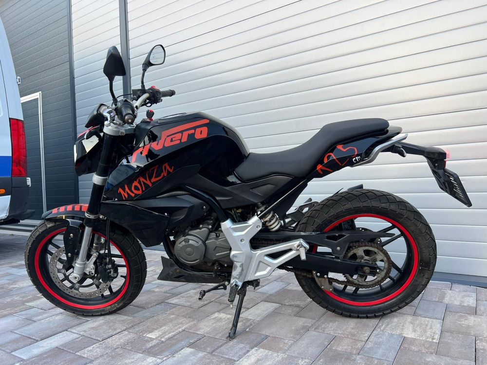 Vand Rivero Monza 125cm