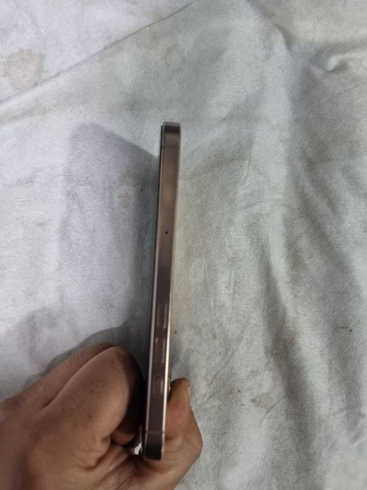 Ayfon 16 pro. Sotiladi.